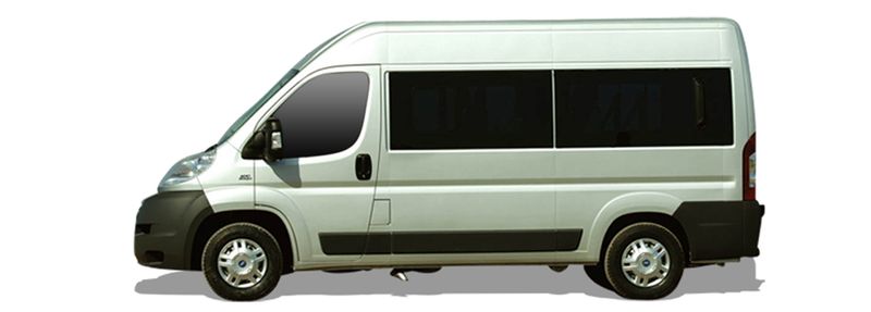 Логотип марки FIAT